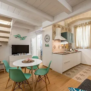  Apartament David Pretty Loft Near Station Casatuabari