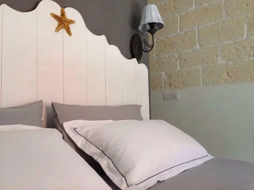 Mare Rooms Bari Old Town Center Italy